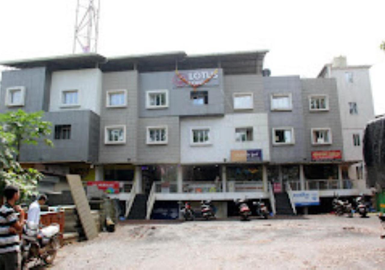 Lotus Lodge Kalmath Kankavali Ngoại thất bức ảnh